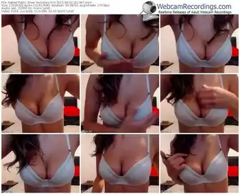 naked-secretaryxxx-public-show-06_02_2015-21_13_47