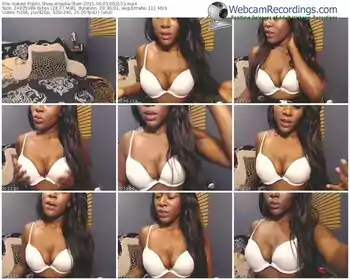 naked-anadia-starr-public-show-06_03_2015-09_21_53