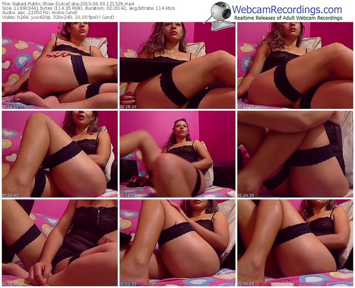 naked-dulcecata-public-show-06_03_2015-12_13_29