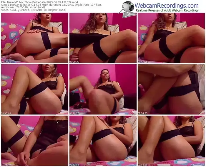 naked-dulcecata-public-show-06_03_2015-12_13_29