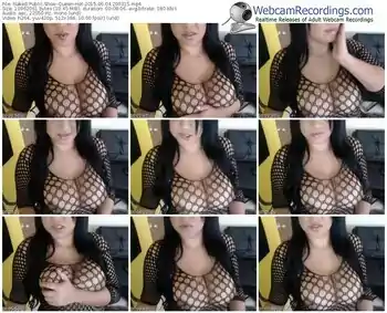 naked-queen-hot-public-show-06_04_2015-20_03_15