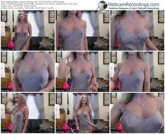 naked-chrissy-ann-public-show-06_05_2015-12_09_33