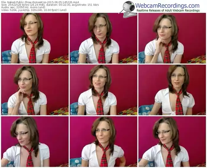 naked-esmeekiss-public-show-06_05_2015-14_52_26