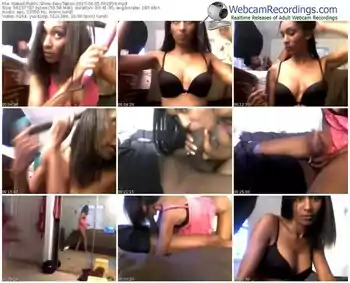 naked-sexytaboo-public-show-06_05_2015-00_18_59