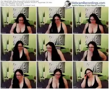 naked-sylvya-public-show-06_05_2015-12_03_04