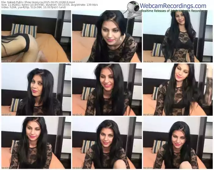 naked-yessiyca-public-show-06_05_2015-16_28_16