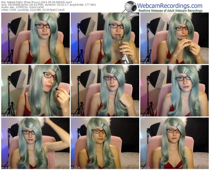 naked-trixxxy-public-show-06_06_2015-06_06_41