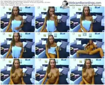 naked-annasexychick-public-show-06_07_2015-21_59_57