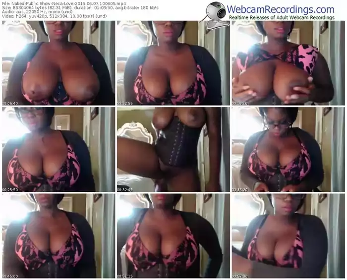 naked-neca-love-public-show-06_07_2015-10_06_05