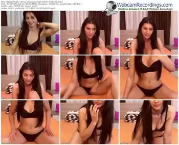 naked-yessiyca-public-show-06_07_2015-20_00_21