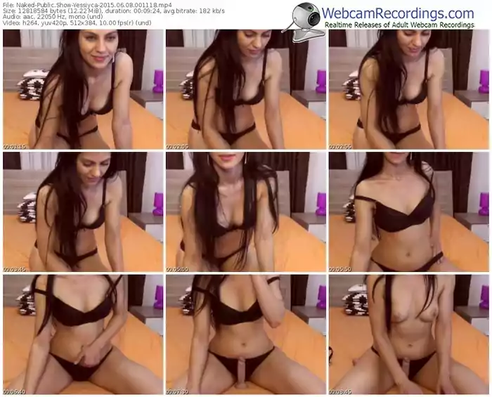 naked-yessiyca-public-show-06_08_2015-00_11_18