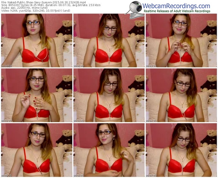 naked-exy-sueyen-public-show-06_30_2015-15_24_28