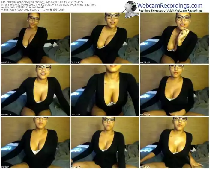 naked-enticing_sasha-public-show-07_19_2015-21_21_22