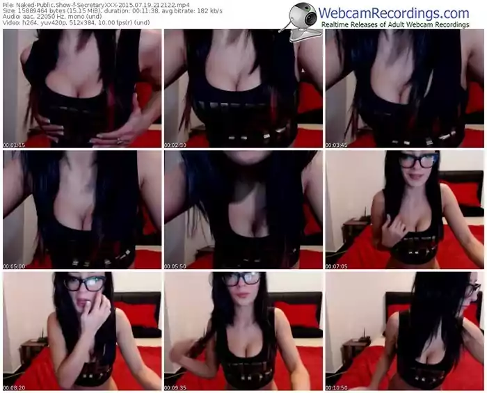 naked-secretaryxxx-public-show-07_19_2015-21_21_22
