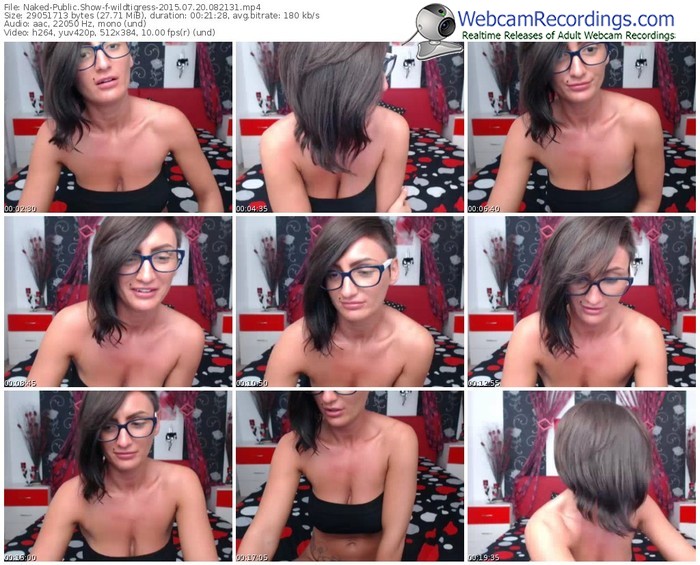naked-wildtigress-public-show-07_20_2015-08_21_31