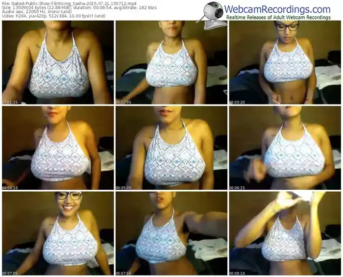 naked-enticing_sasha-public-show-07_21_2015-15_57_12