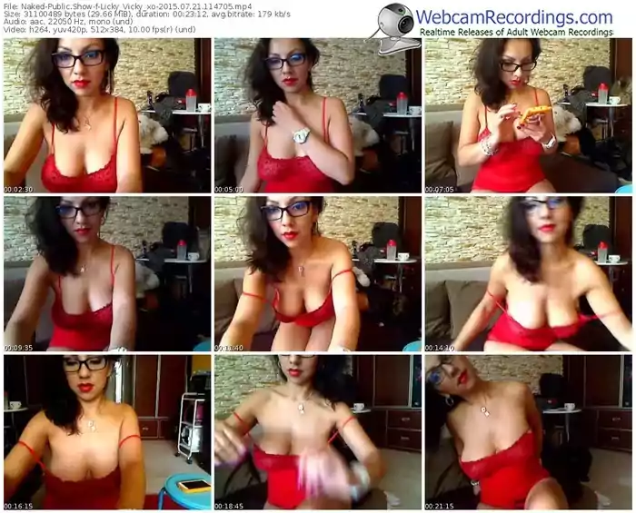 naked-licky_vicky_xo-public-show-07_21_2015-11_47_05