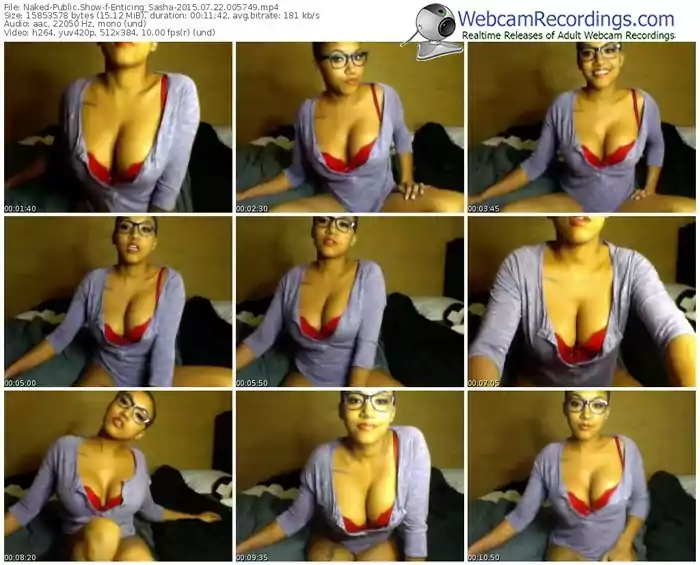 naked-enticing_sasha-public-show-07_22_2015-00_57_49