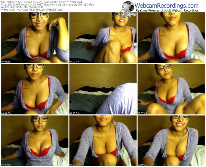 naked-enticing_sasha-public-show-07_22_2015-01_52_49