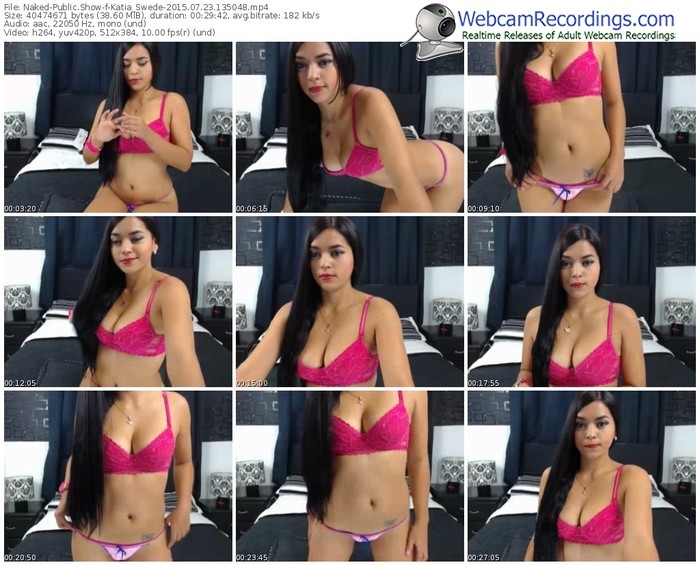 naked-katia_swede-public-show-07_23_2015-13_50_48