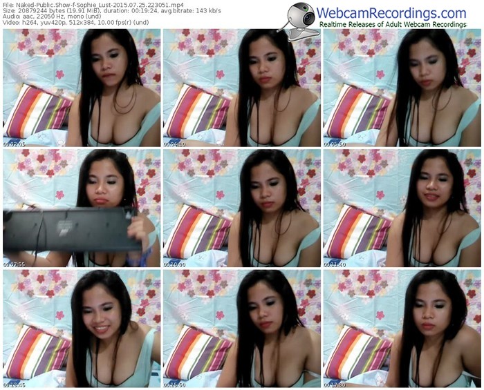 naked-sophie_lust-public-show-07_25_2015-22_30_51
