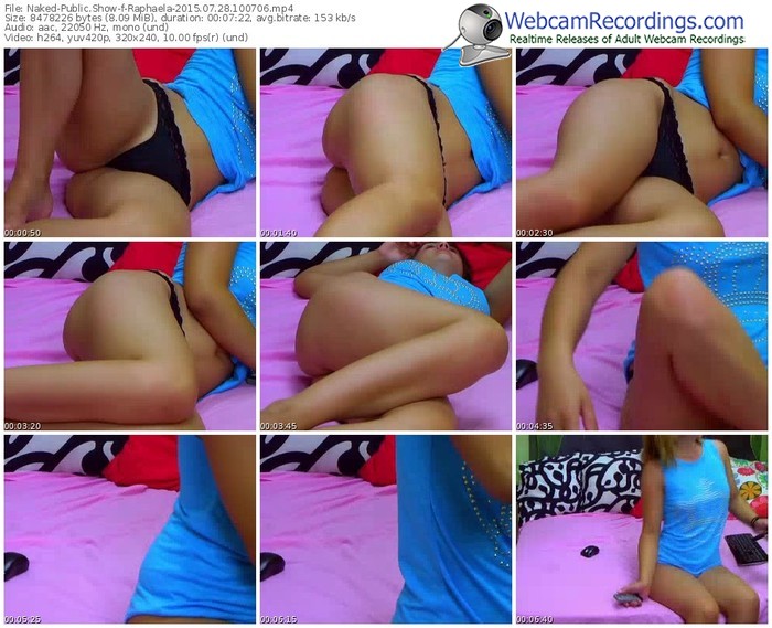 naked-raphaela-public-show-07_28_2015-10_07_06