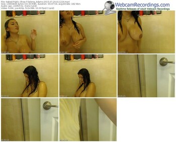 naked-selena_adams-public-show-07_29_2015-01_12_24