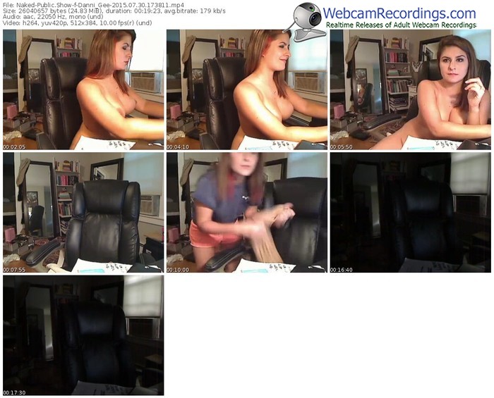 naked-danni_gee-public-show-07_30_2015-17_38_11