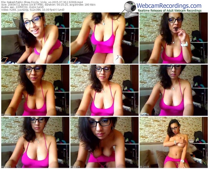 naked-licky_vicky_xo-public-show-07_30_2015-13_23_06