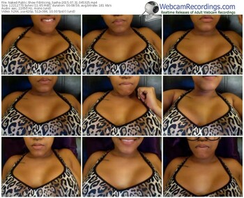 naked-enticing_sasha-public-show-07_31_2015-04_53_25