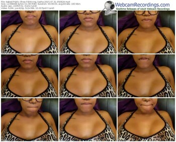 naked-enticing_sasha-public-show-07_31_2015-05_08_24