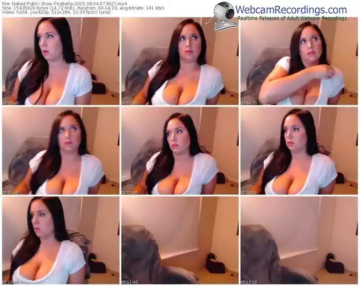 naked-tiabella-public-show-08_04_2015-07_39_27