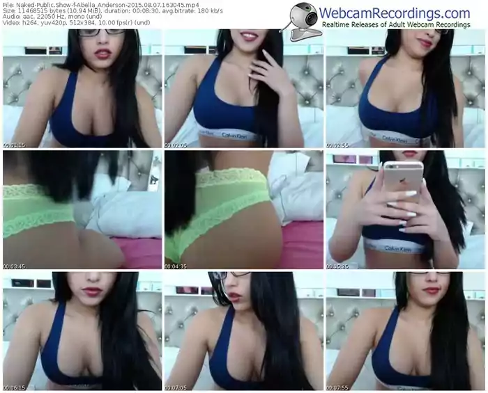 naked-abella_anderson-public-show-08_07_2015-16_30_45