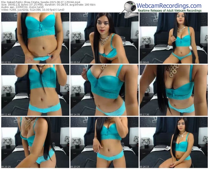 naked-katia_swede-public-show-08_07_2015-12_50_44