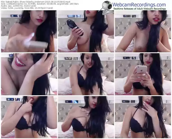 naked-abella_anderson-public-show-08_10_2015-05_36_42
