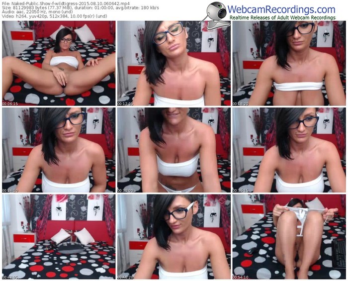 naked-wildtigress-public-show-08_10_2015-06_06_42