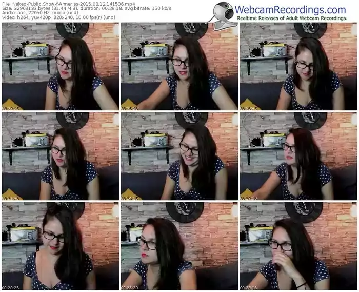 naked-anneriss-public-show-08_12_2015-14_15_36