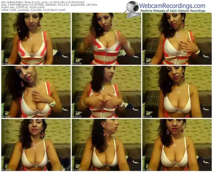 naked-licky_vicky_xo-public-show-08_12_2015-21_55_43