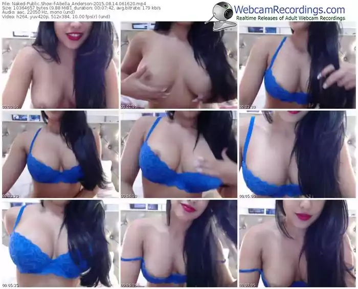 naked-abella_anderson-public-show-08_14_2015-06_16_20