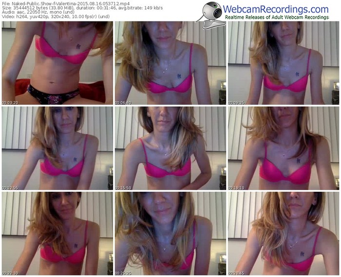 naked-valentina-public-show-08_16_2015-05_37_12