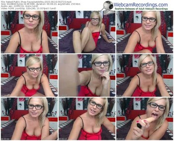 naked-pusykatdoll4u-public-show-08_16_2015-09_27_16