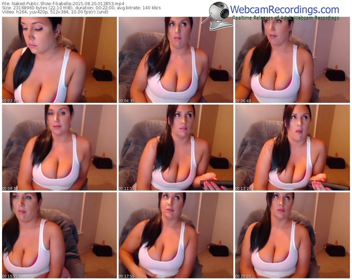 naked-tiabella-public-show-08_20_2015-01_28_53