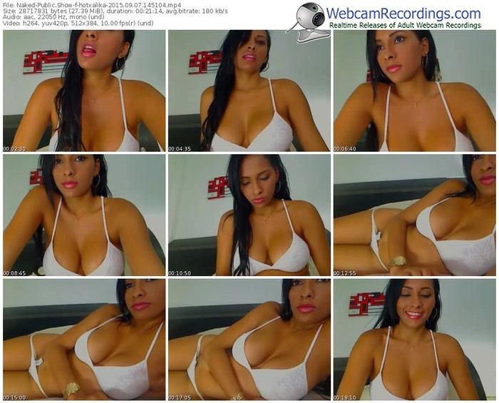 naked-hotxalika-public-show-09_07_2015-14_51_04