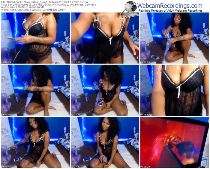 naked-real_bria_bubbles-public-show-09_17_2015-22_32_16