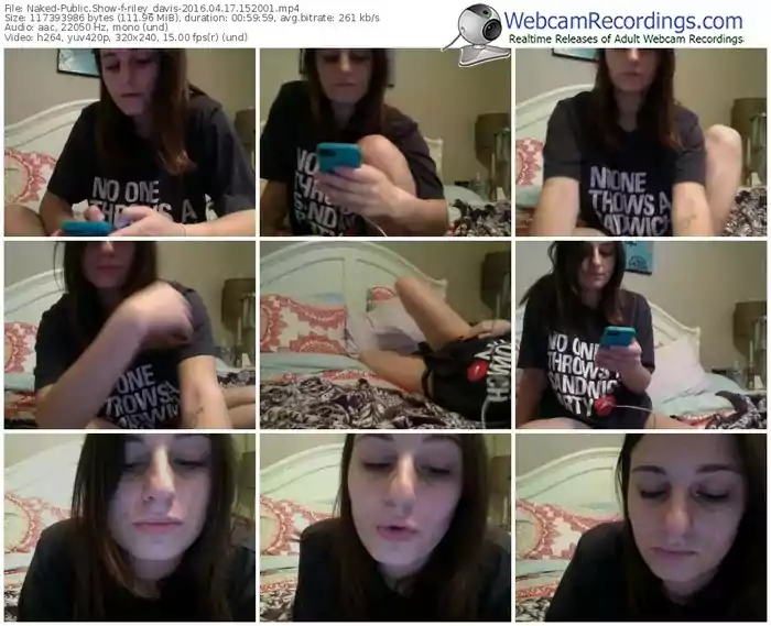 naked-riley_davis-webcam-show-04_17_2016-15_20_01