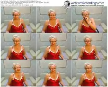 runetki-blondgranny-public-show-04_13_2015-03_19_02