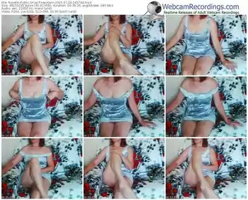 runetki-sexytwin-public-show-07_26_2015-04_57_49