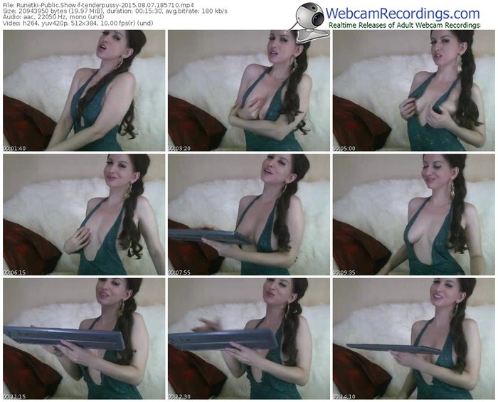 runetki-tenderpussy-public-show-08_07_2015-18_57_10
