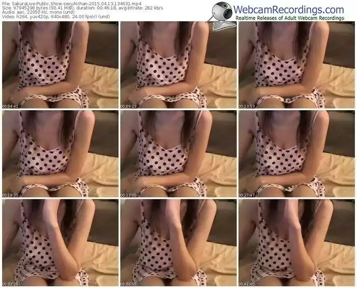 sakuralivejp-sexyaichan-public-show-04_13_2015-13_46_31