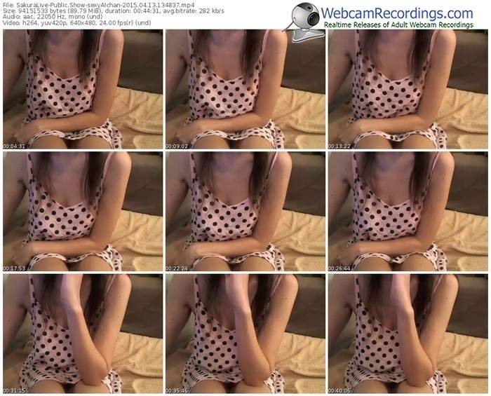 sakuralivejp-sexyaichan-public-show-04_13_2015-13_48_37
